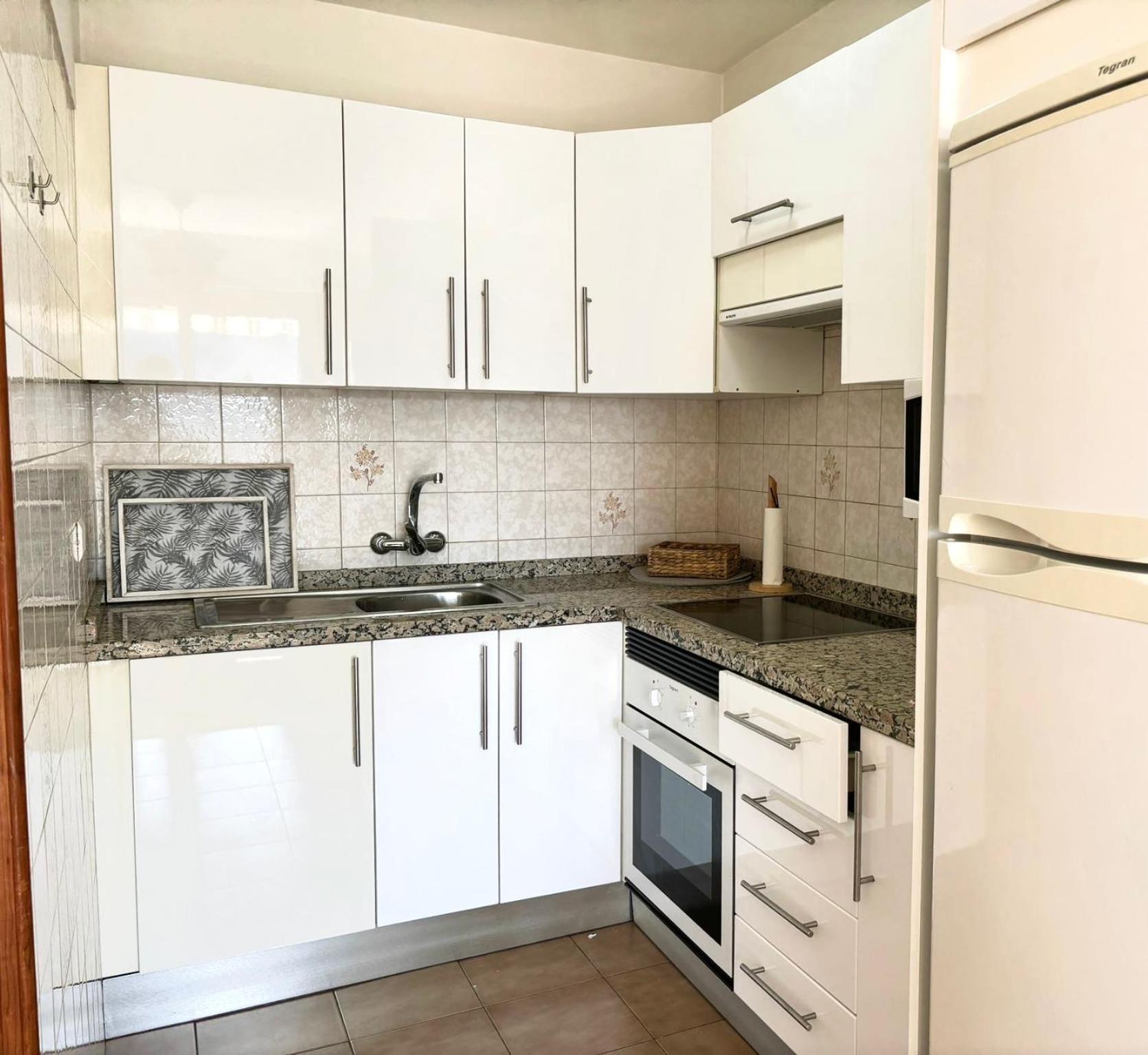 Seaview Apartment - Los Cristianos 洛斯克里斯蒂亚诺斯 外观 照片